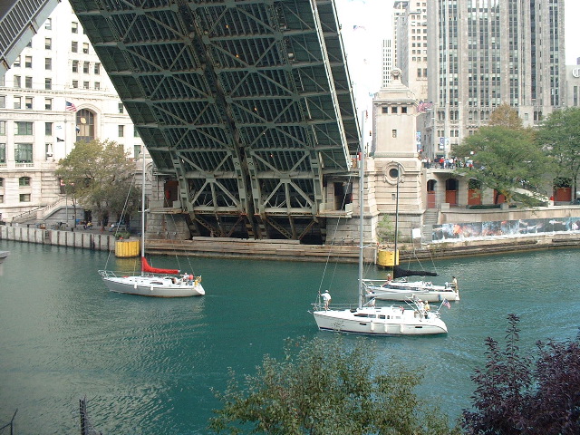 Boats under Michigan Ave.