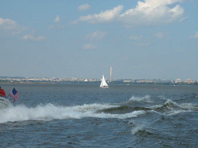 Potomac Wake and Sail with Monument