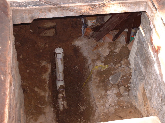 Alexandria - hole into basement 2